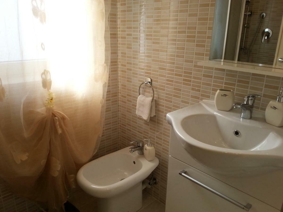 Nice Studio Apartment 贾迪尼-纳克索斯 外观 照片